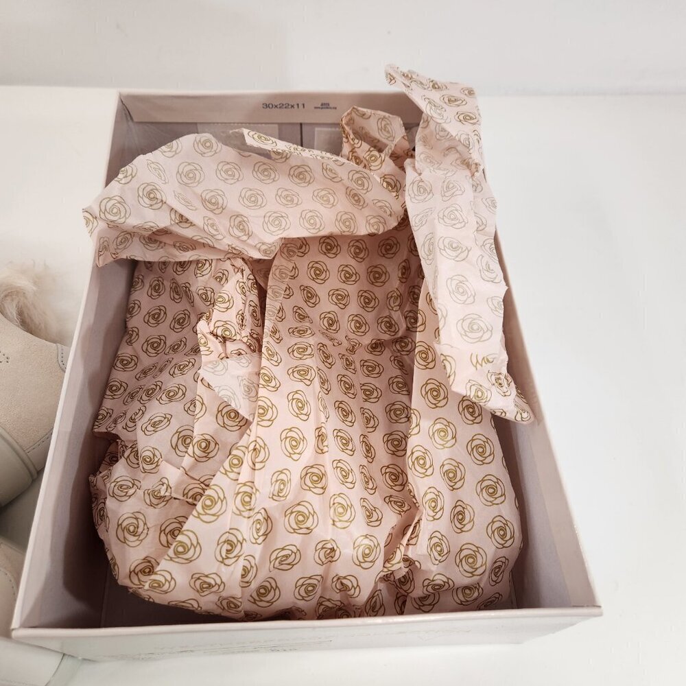 Taryn Rose Georgy Calf Suede Shoes Womens Size 8.5 Chalk Faux Fur New w/ Box - Picture 9 of 9